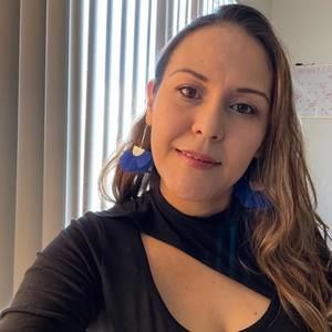 Meet your Posher, Dalia